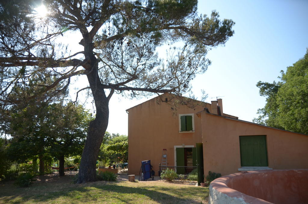 Le Petit Bacalan Villa Mormoiron Szoba fotó