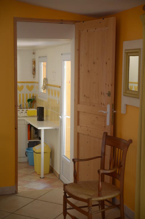 Le Petit Bacalan Villa Mormoiron Szoba fotó